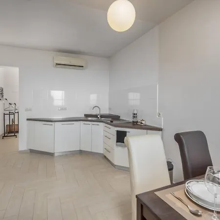 Apartamento Montana - Panorama 2 With Beautiful Sea View Near Opatija *