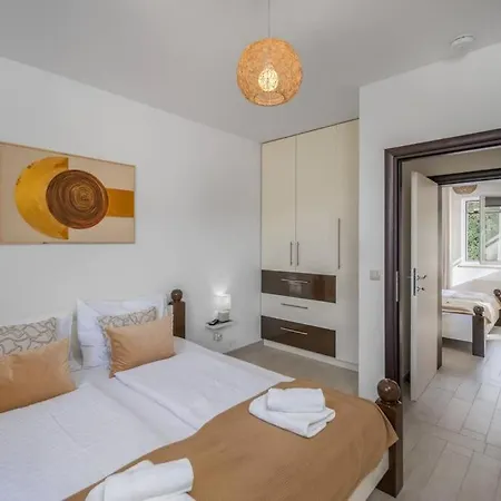 Apartmán Montana - Panorama 2 With Beautiful Sea View Near Opatija Veprinac